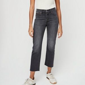 Levi’s Wedgie Straight Leg Jeans